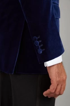 Ormonde Smoking Jacket - Navy 9 Ormonde Smoking Jacket - Navy -Clothing store 2020 08 18 oliver brown0035ormonde luxury navy smo 2f631879 9a63 4b16 8413 9babcd24526d