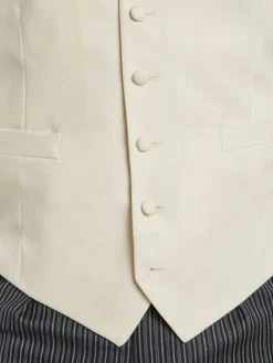 Single Breasted Wool Waistcoat - Cream -Clothing store 210225 oliverbrown25578 13355299 5d3b 4fe6 8c40 32f83d2aee0e