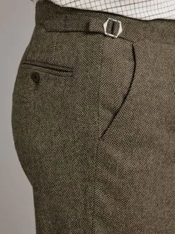 Pleated Trousers - Deveron Tweed -Clothing store 230731 OliverBrown3406