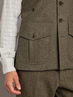 Storm Collar Gilet - Deveron Tweed -Clothing store 230731 OliverBrown3422