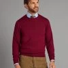 Merino Crew Neck Jumper - Bordeaux -Clothing store 230823 OliverBrown Model2488