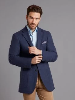 Unstructured Pure Cashmere Jacket - Blue Herringbone -Clothing store 231208 OliverBrown Model Ecom4378