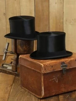 Royal Ascot Antique Silk Top Hat -Clothing store silk3